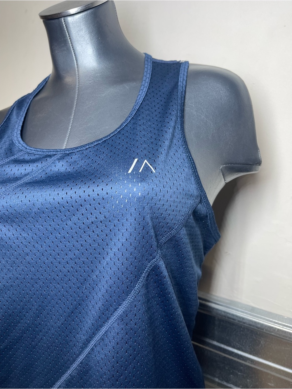 NWT Bench/Active Performance Mesh Tank Top Women’s Athletic Workout Running - Picture 7 of 9